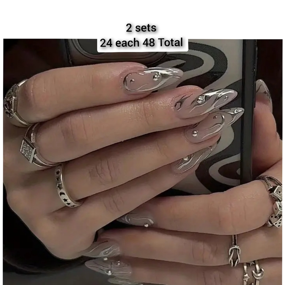 🤑3/$13 Upgrade Your Look With 24pcs Almond Shape Full Cover silver designe